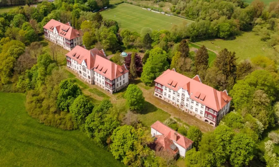 Schloss Lenoir - Verwalterhaus - Hessisch Lichtenau (Unverb. Illustration)
