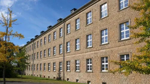 Alte Kaserne - Bitburg (Unverb. Illustration)